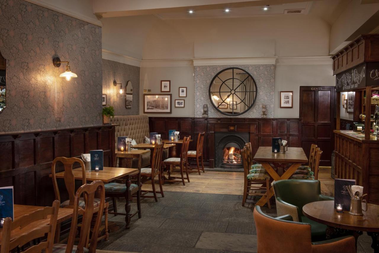 The Golden Lion At Settle Hotel Exterior photo