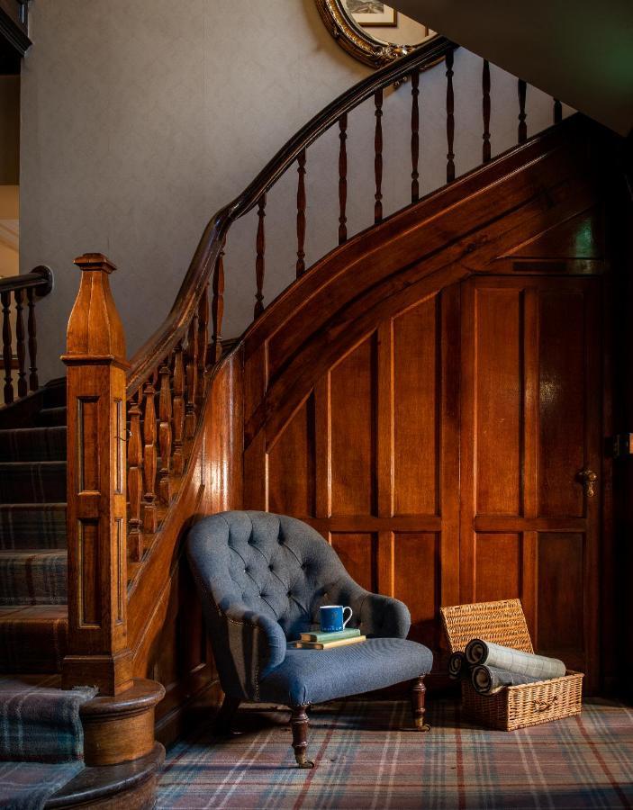 The Golden Lion At Settle Hotel Exterior photo