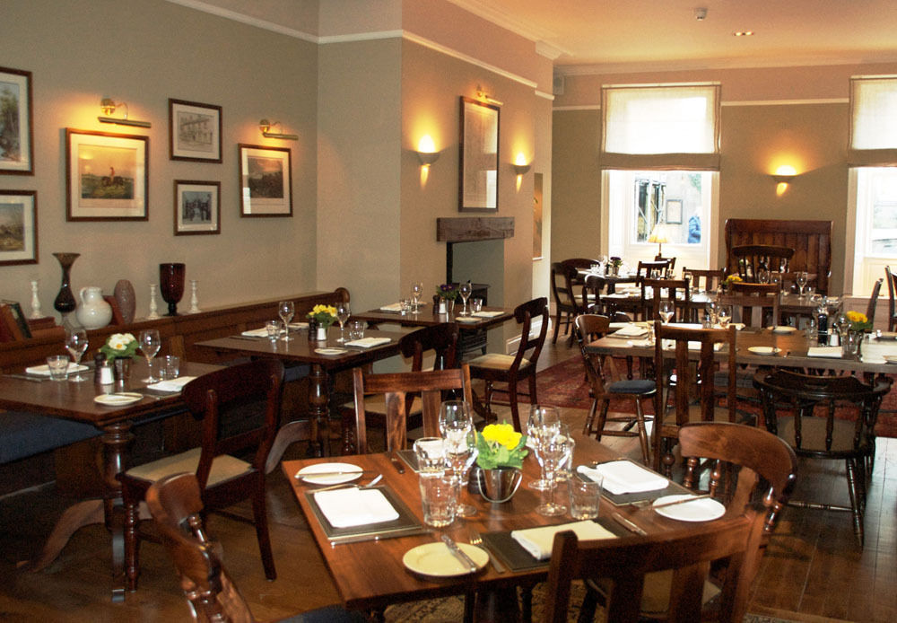 The Golden Lion At Settle Hotel Exterior photo